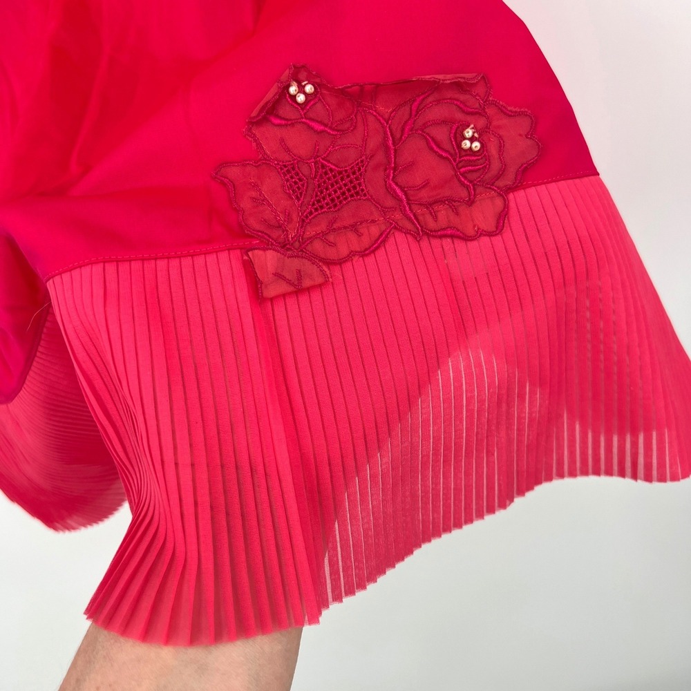 Vintage Fuchsia Pink Half Slip with Applique Roses & Accordion Pleat Hem - Picture 2 of 6